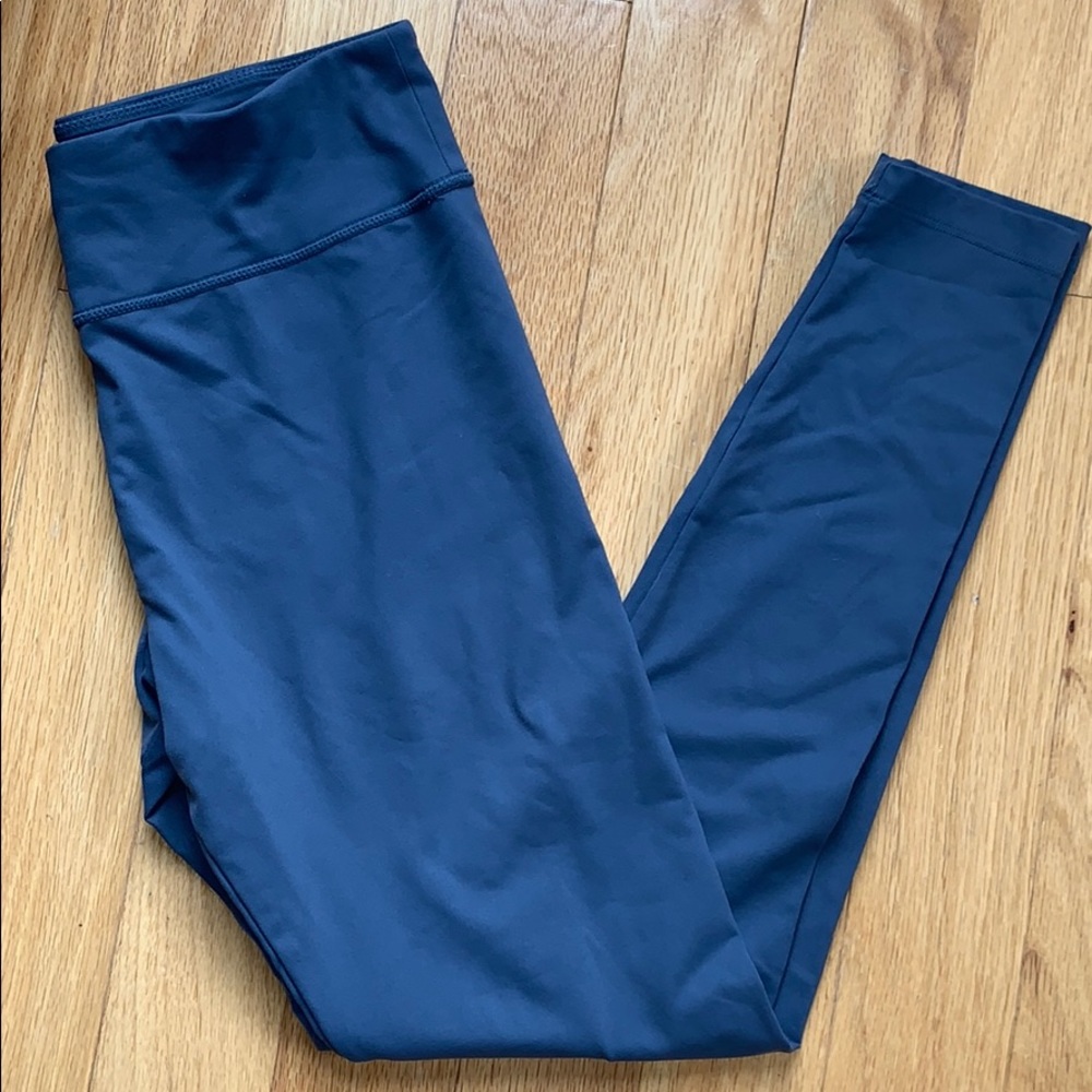 Danskin Large (12-14)